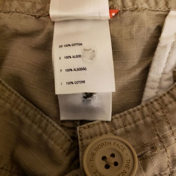 The North face cargo shorts 4 Long Pre-owned - Picture 4 of 5